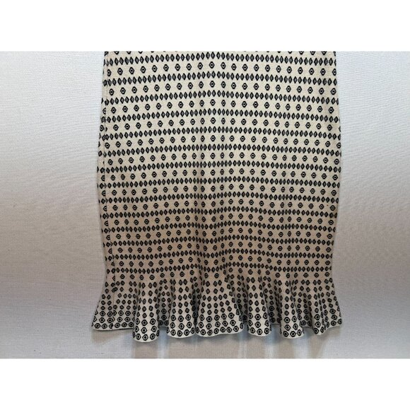 Just Taylor Women's Fitted Midi Sweater Dress Knit Ruffle Hem Size XL Beige Geo - Picture 12 of 12